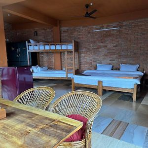 Nar-Bis Hotel